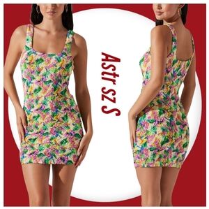 ASTR The Label Woman's Dress Dolcetto Sleevless Stretchy Bodycon Pull Over Mini